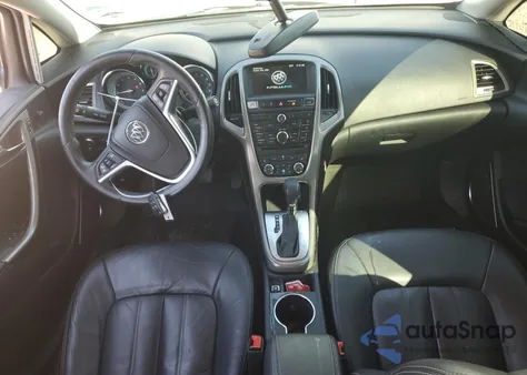 2015 Buick Verano из США, поврежденный, VIN 1G4PS5SK8F4141013